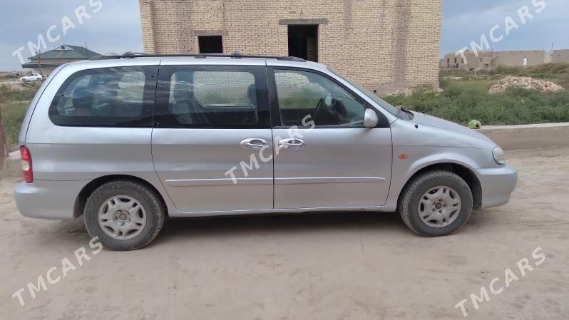 Kia Carnival 2001 - 55 000 TMT - етр. Туркменбаши - img 5