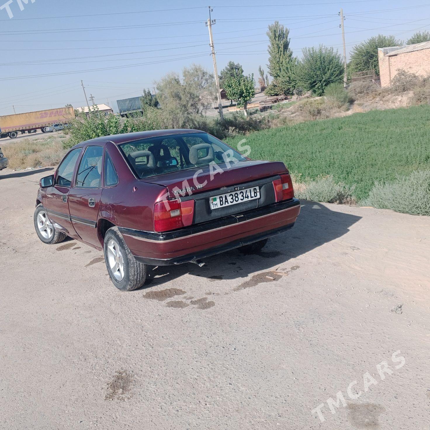 Opel Vectra 1992 - 25 000 TMT - Halaç - img 8