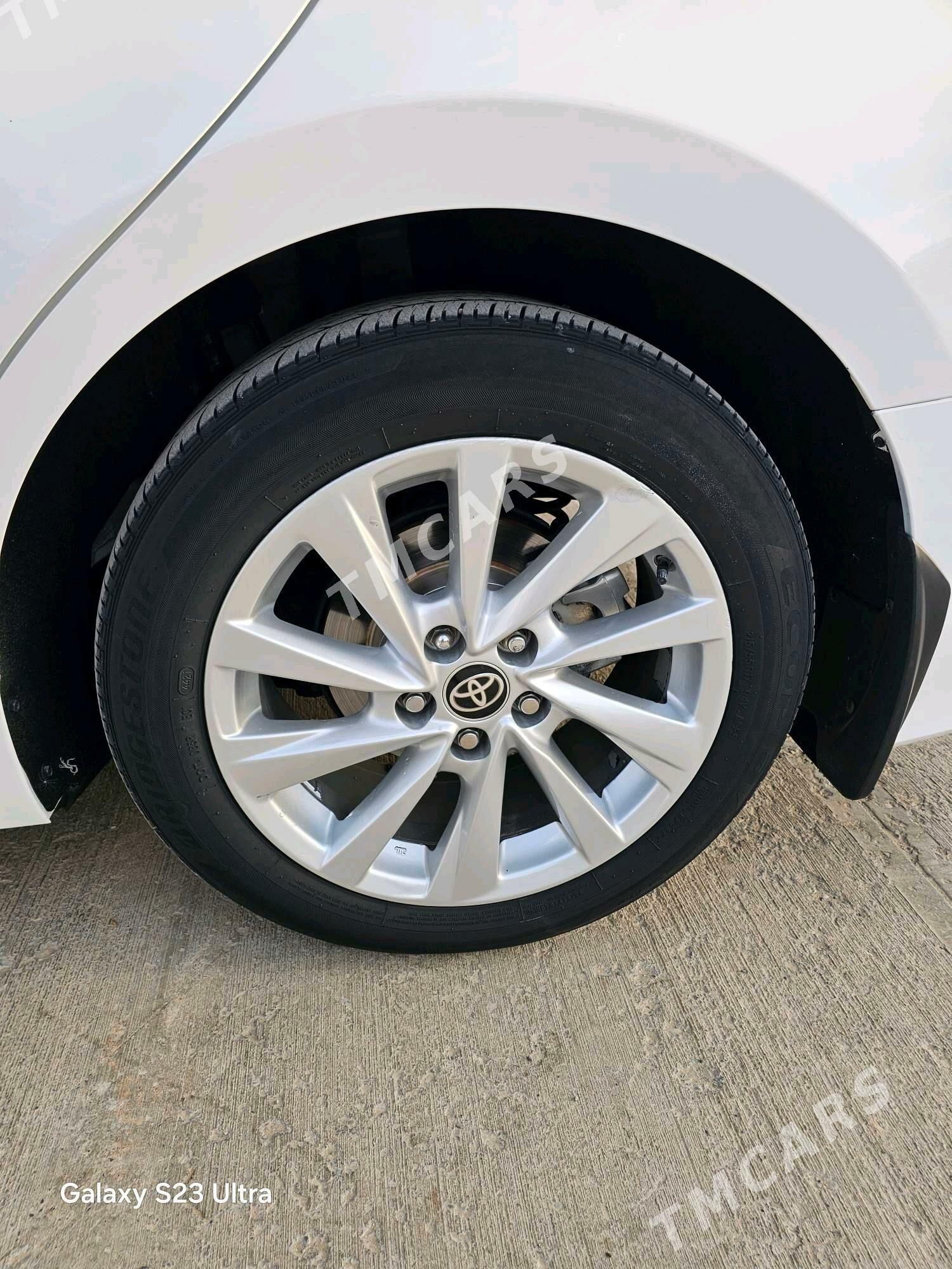 Toyota Camry 2022 - 355 000 TMT - Aşgabat - img 5
