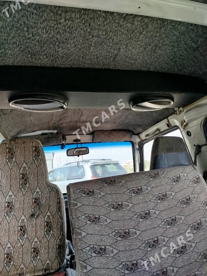 Toyota Hiace 1990 - 30 000 TMT - Каракумский этрап - img 5
