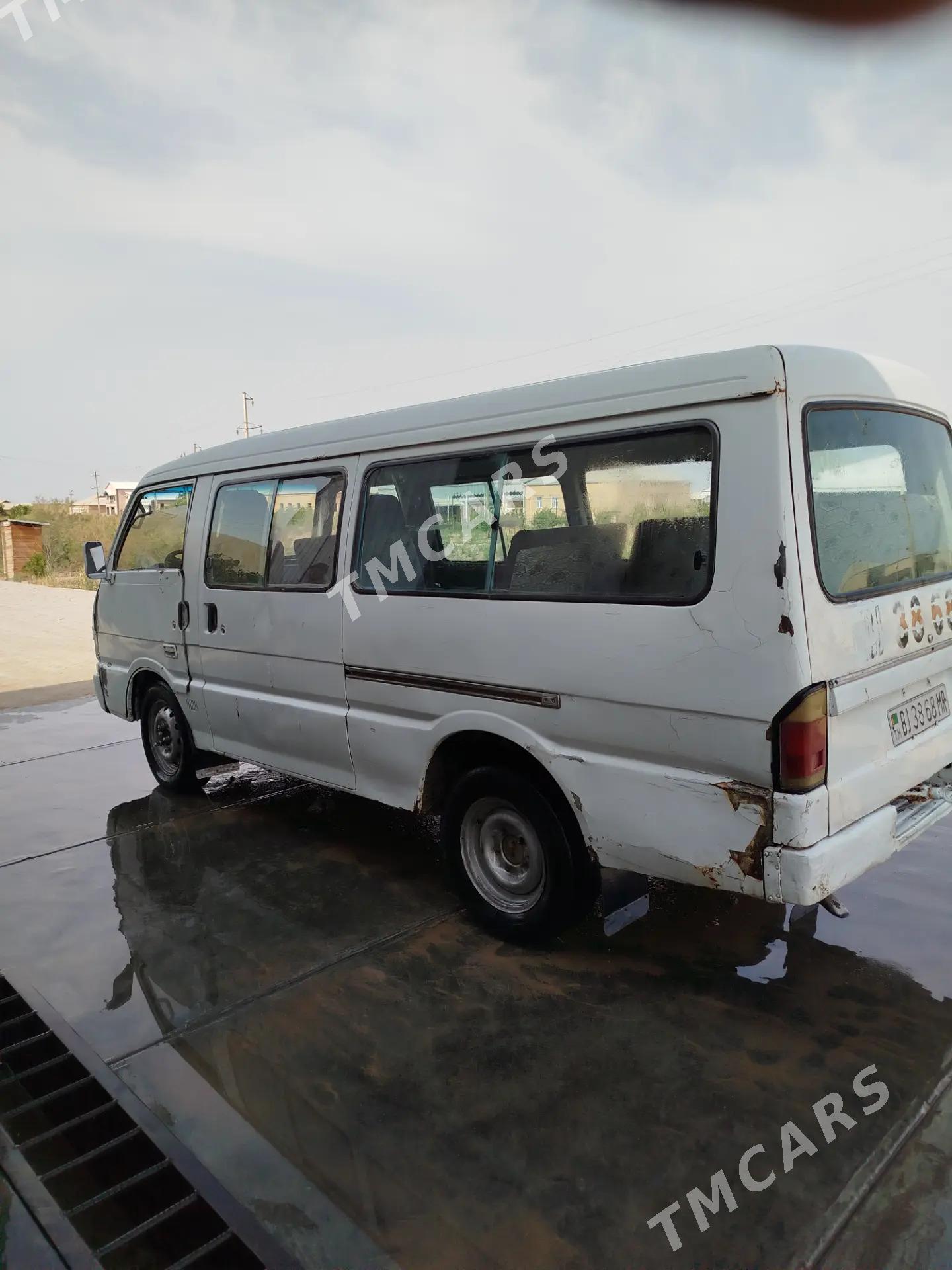 Toyota Hiace 1990 - 30 000 TMT - Каракумский этрап - img 2