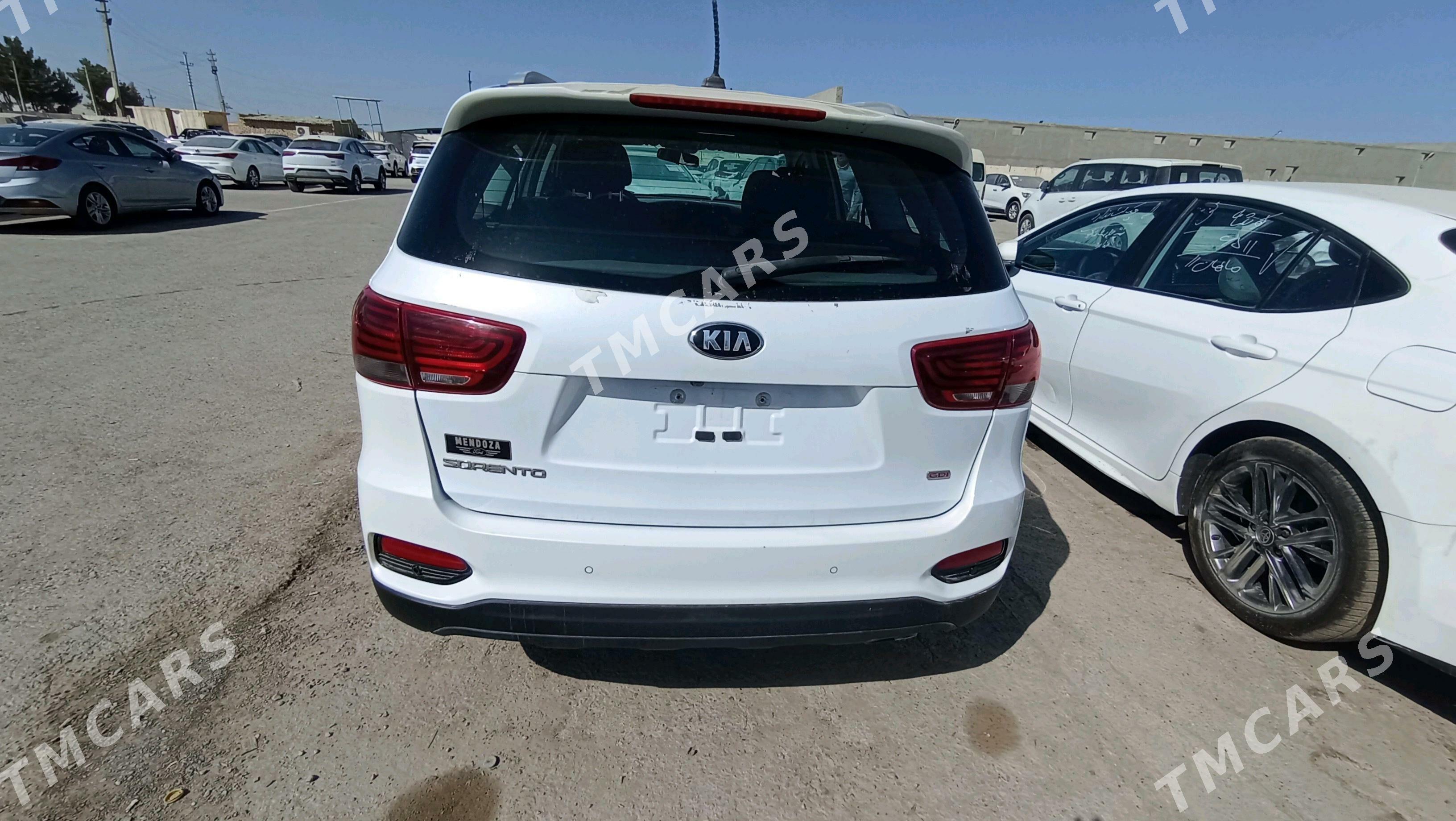 Kia Sorento 2020 - 250 000 TMT - Векильбазар - img 9