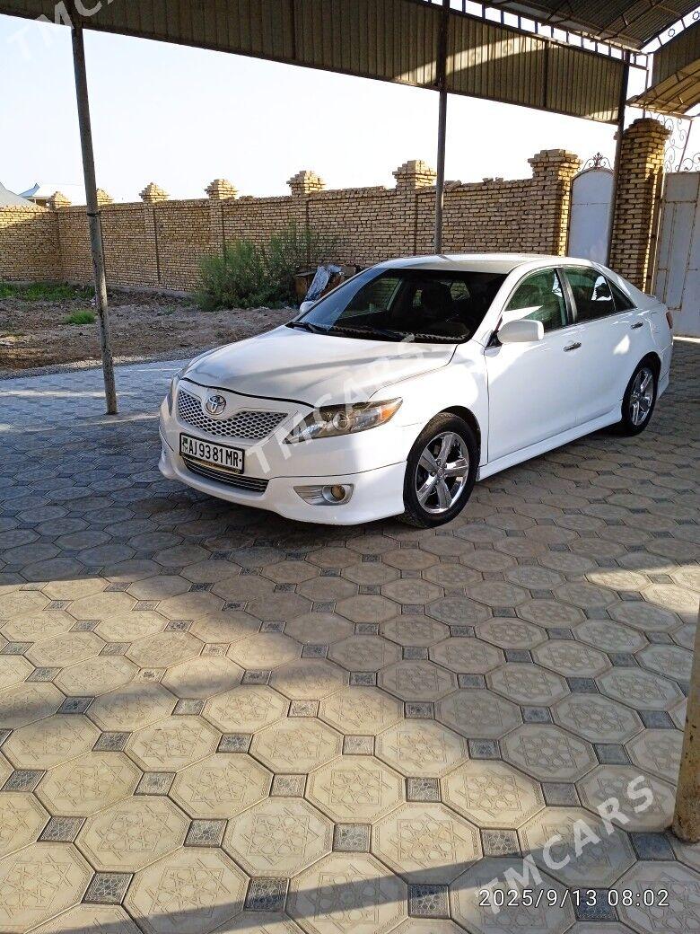 Toyota Camry 2010 - 189 000 TMT - Baýramaly - img 9