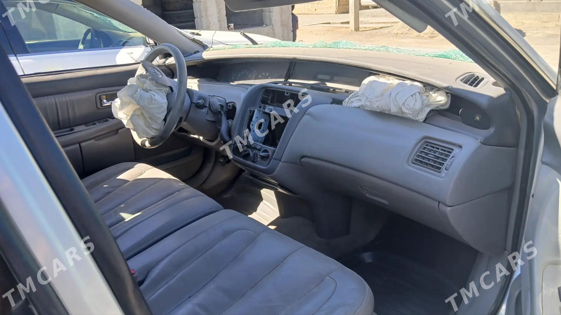 Toyota Avalon 2002 - 99 000 TMT - Мургап - img 3