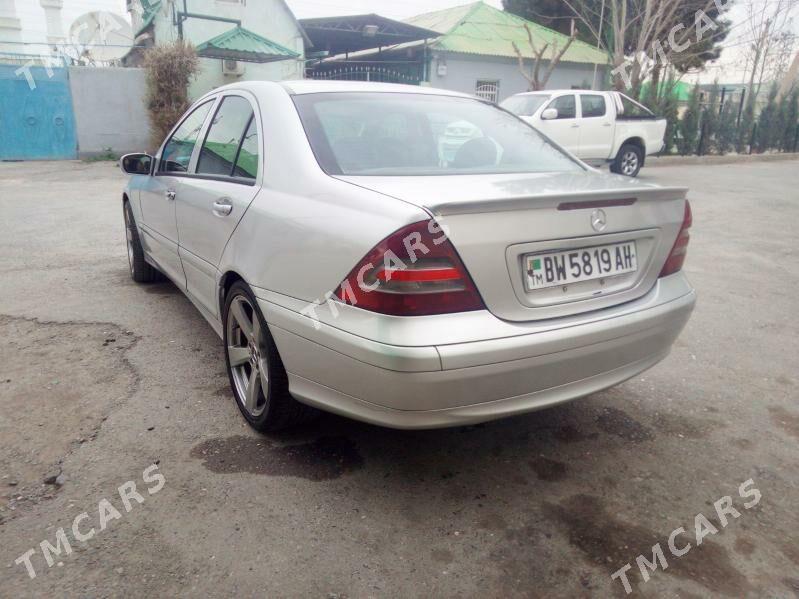 Mercedes-Benz C250 2004 - 90 000 TMT - Ak bugdaý etraby - img 2