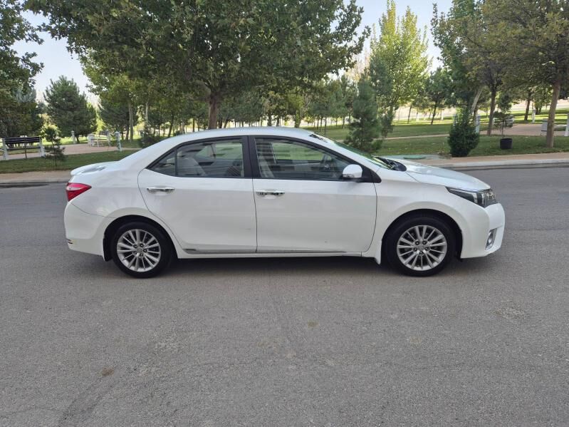 Toyota Corolla 2014 - 205 000 TMT - Ашхабад - img 2