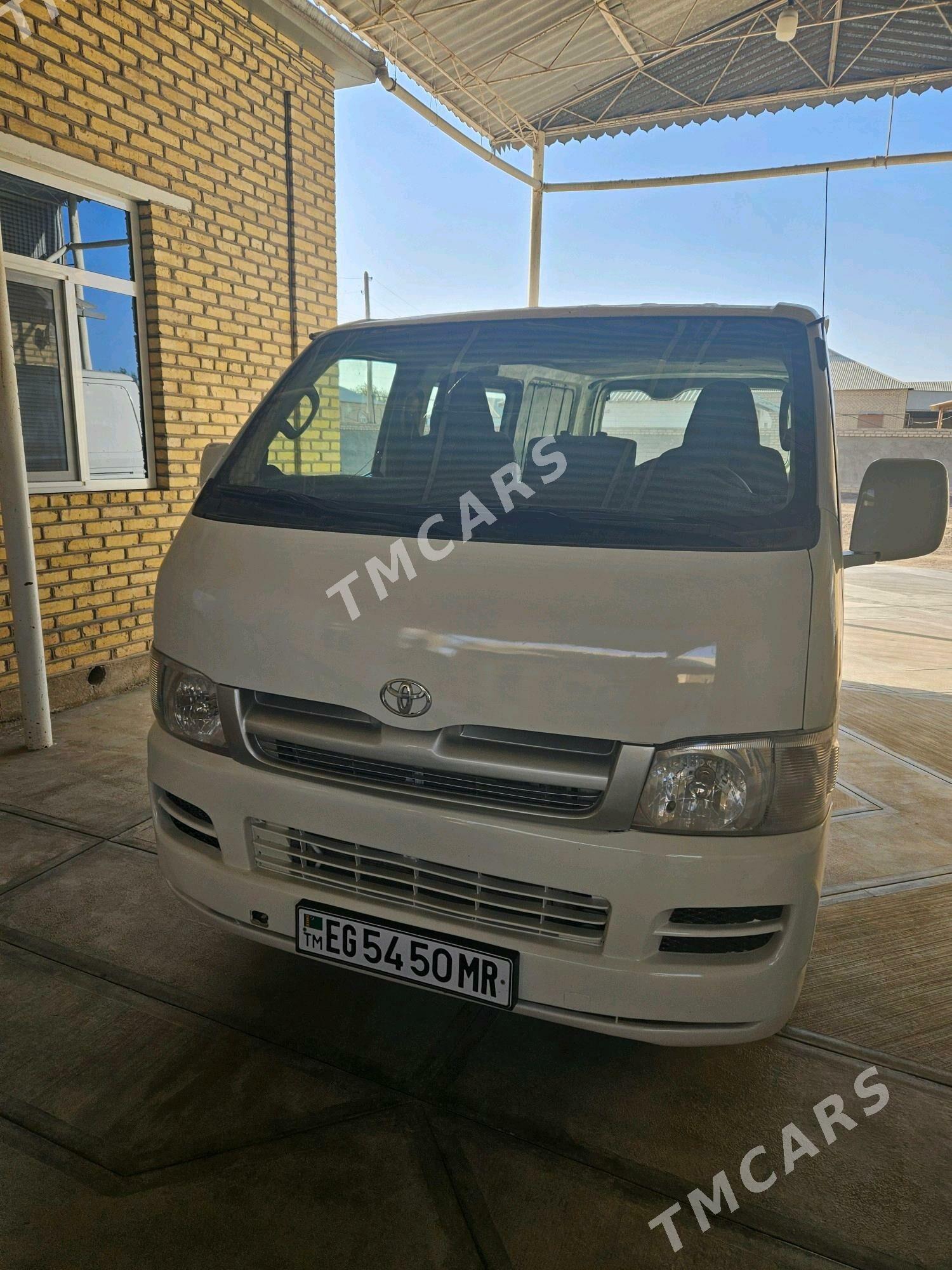 Toyota Hiace 2006 - 190 000 TMT - Sakarçäge - img 2