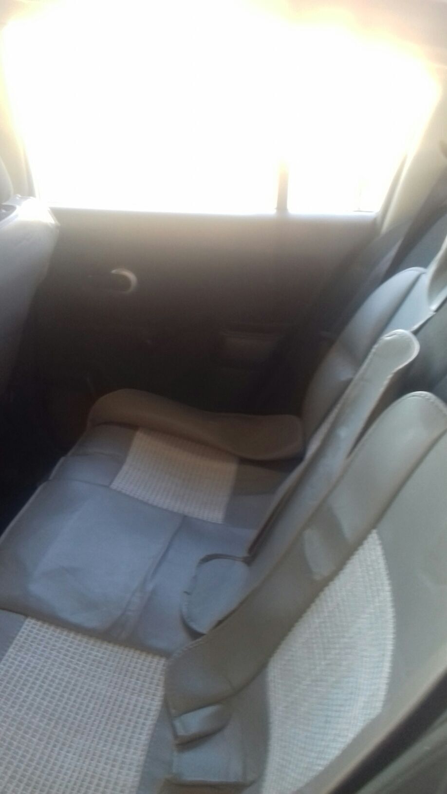 Nissan Versa 2010 - 103 000 TMT - Туркменгала - img 6