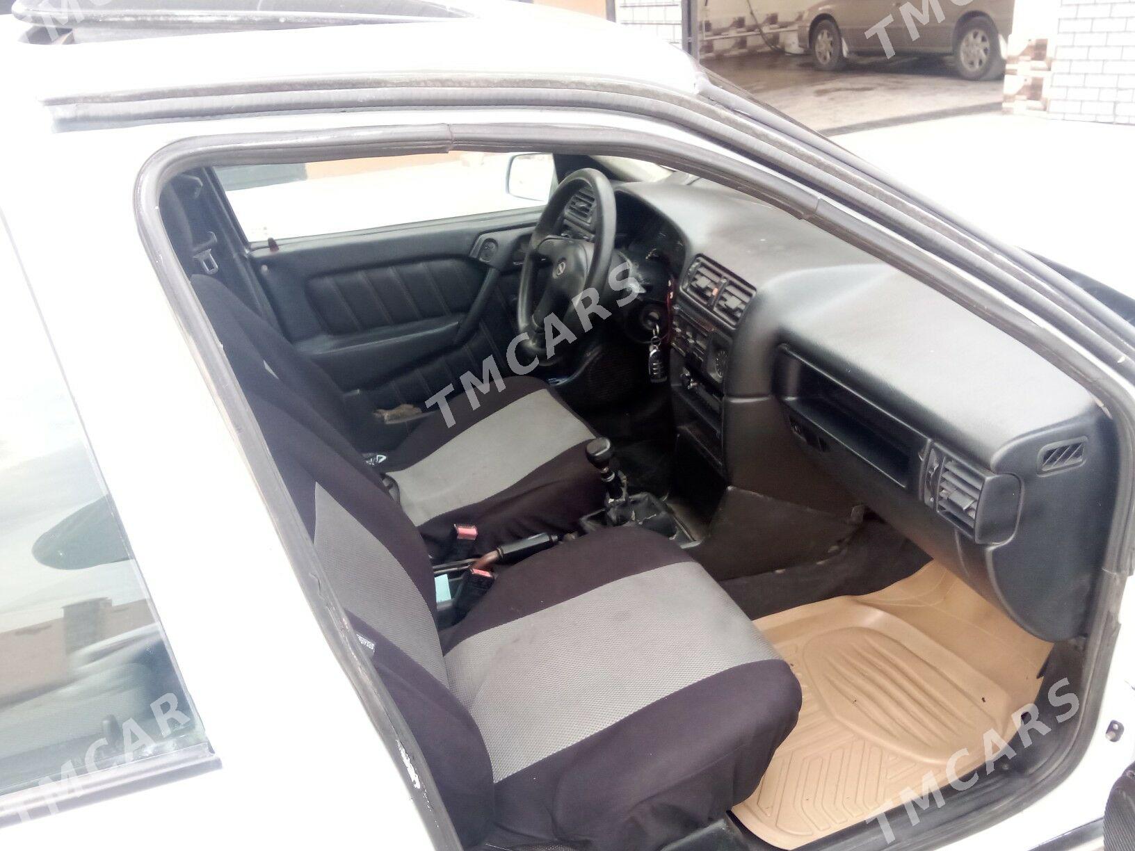 Opel Vectra 1993 - 38 000 TMT - Mary - img 8
