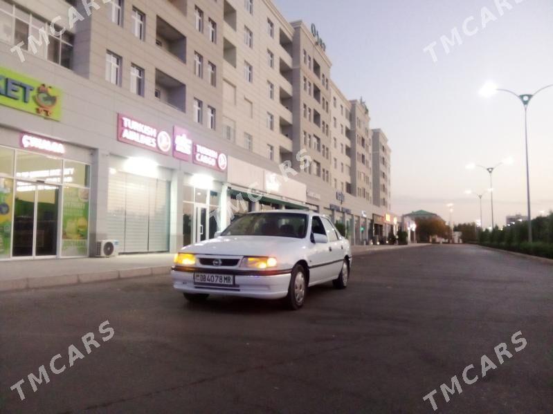 Opel Vectra 1993 - 38 000 TMT - Mary - img 2