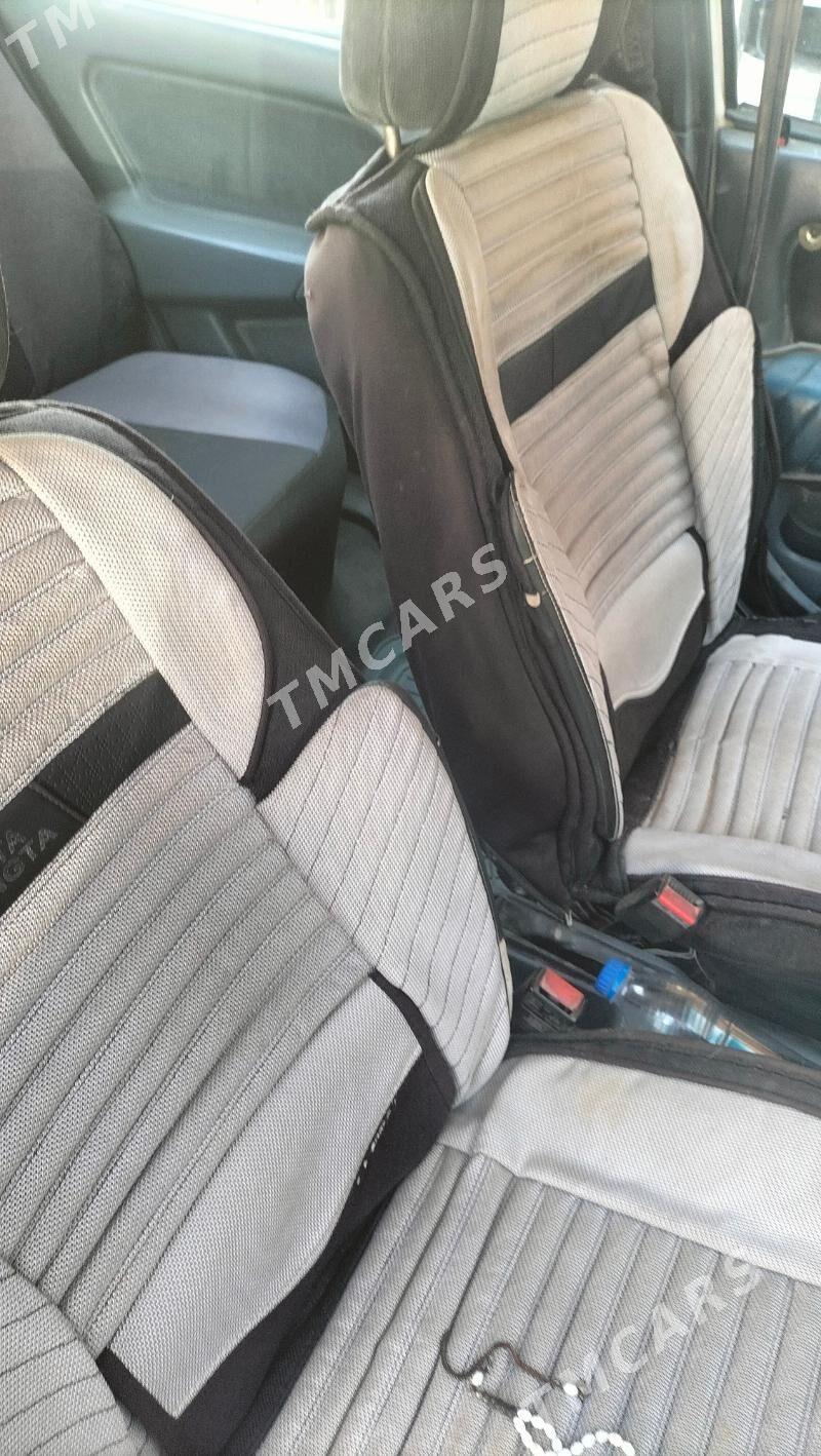 Opel Vectra 1993 - 22 000 TMT - Туркменабат - img 4