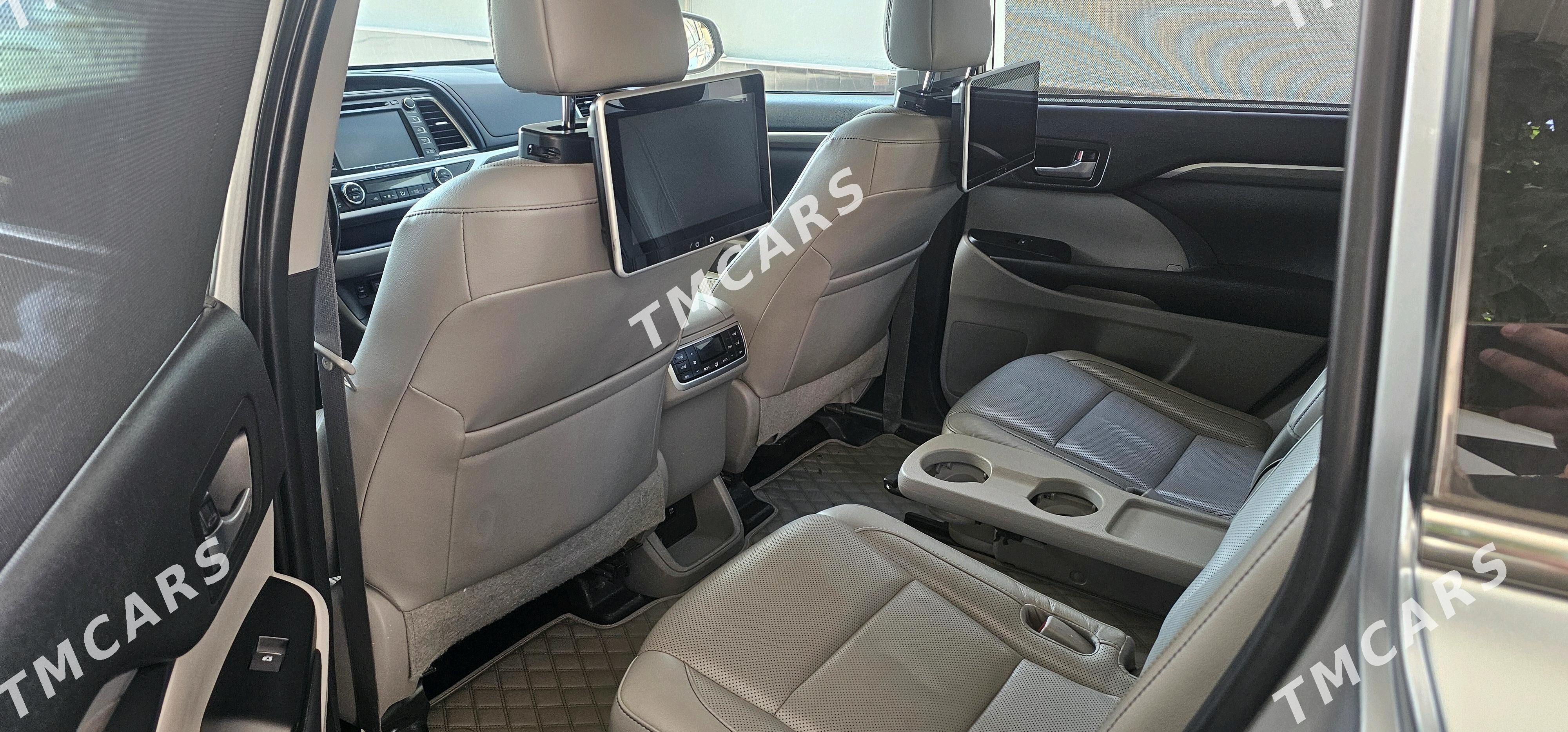 Toyota Highlander 2019 - 548 000 TMT - Мары - img 7