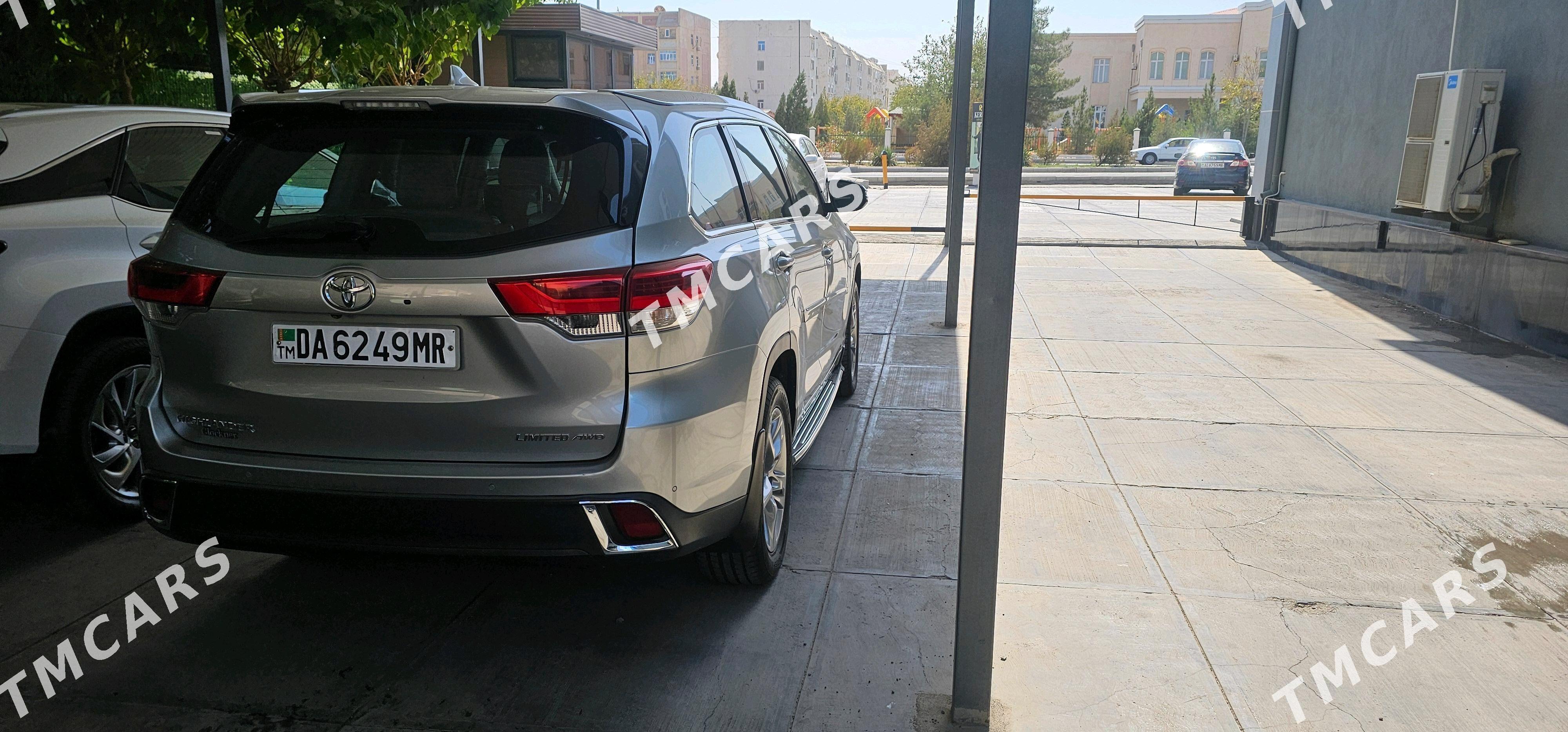 Toyota Highlander 2019 - 548 000 TMT - Мары - img 2