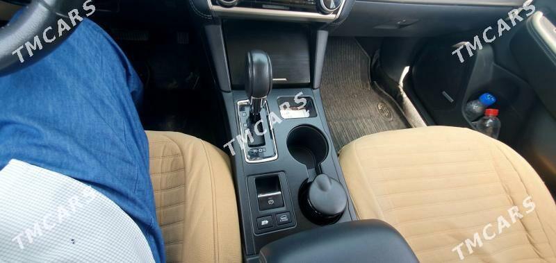 Subaru Outback 2019 - 450 000 TMT - Хазар - img 2