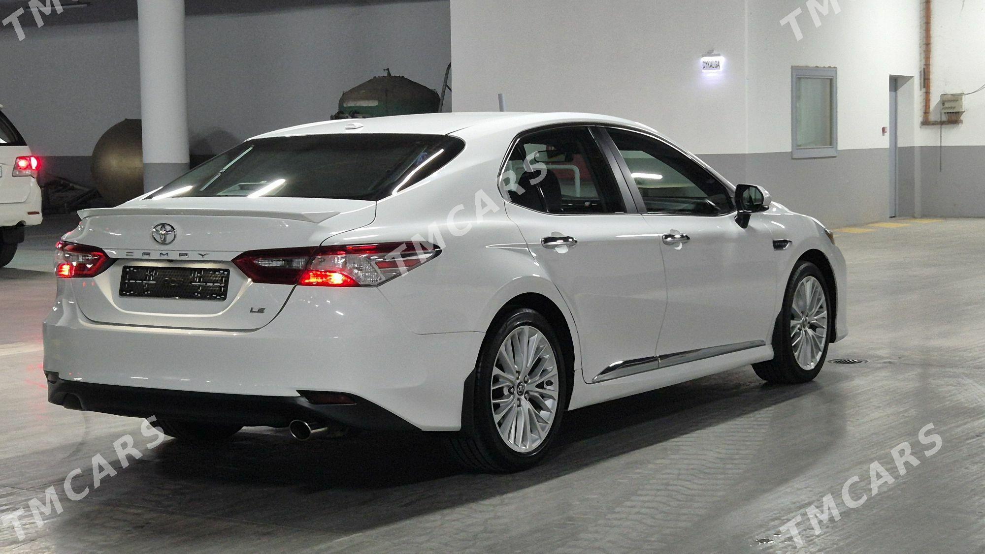 Toyota Camry 2018 - 318 000 TMT - Ашхабад - img 8