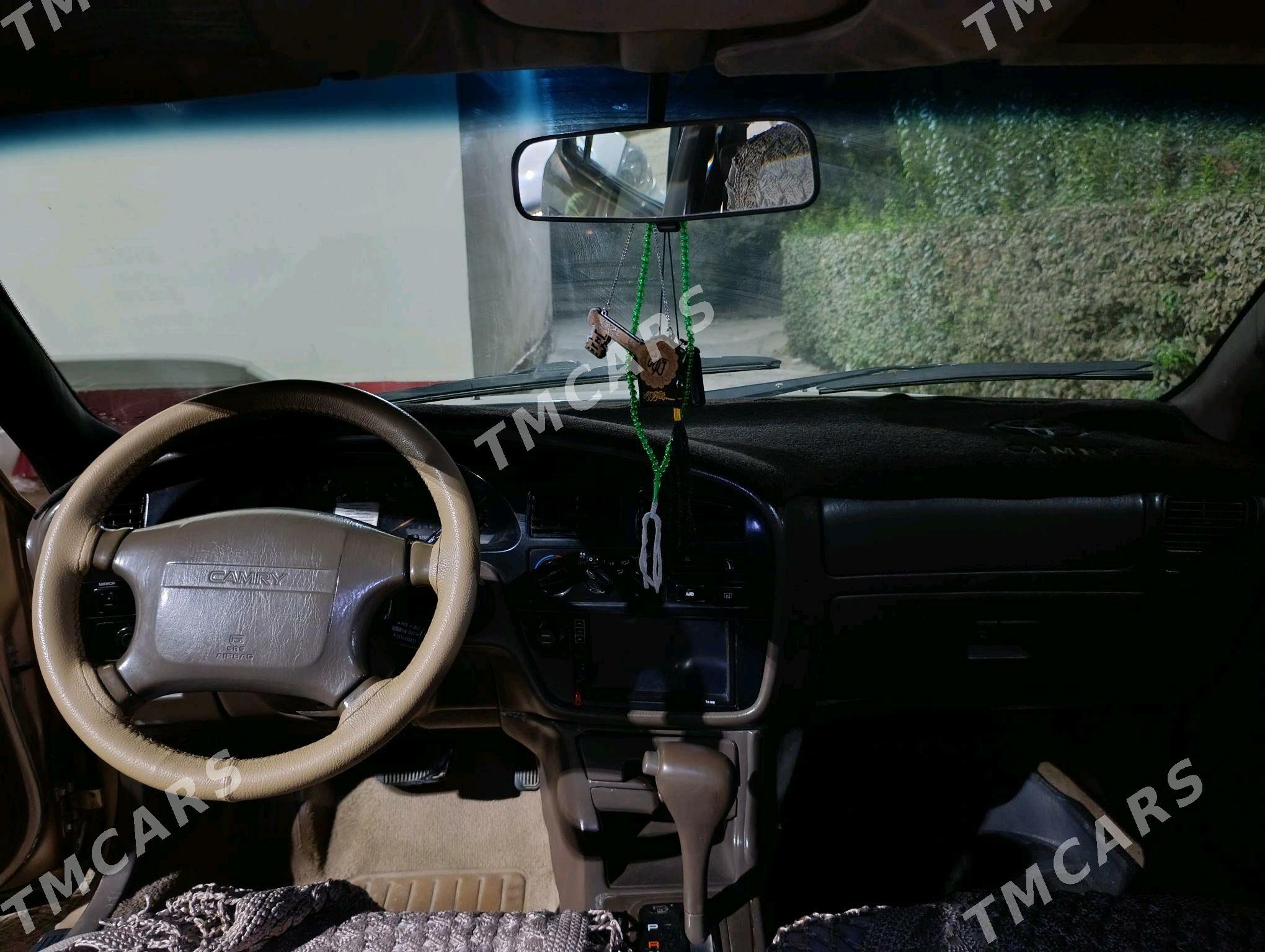 Toyota Camry 1996 - 90 000 TMT - Çärjew - img 3