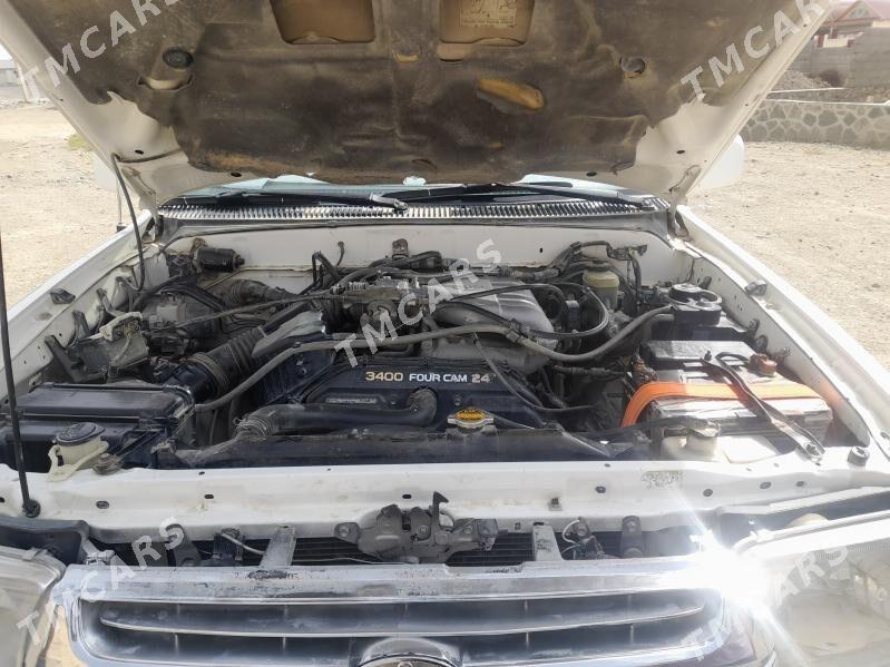 Toyota 4Runner 2002 - 145 000 TMT - Bereket - img 9