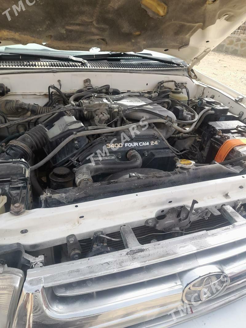 Toyota 4Runner 2002 - 145 000 TMT - Bereket - img 7