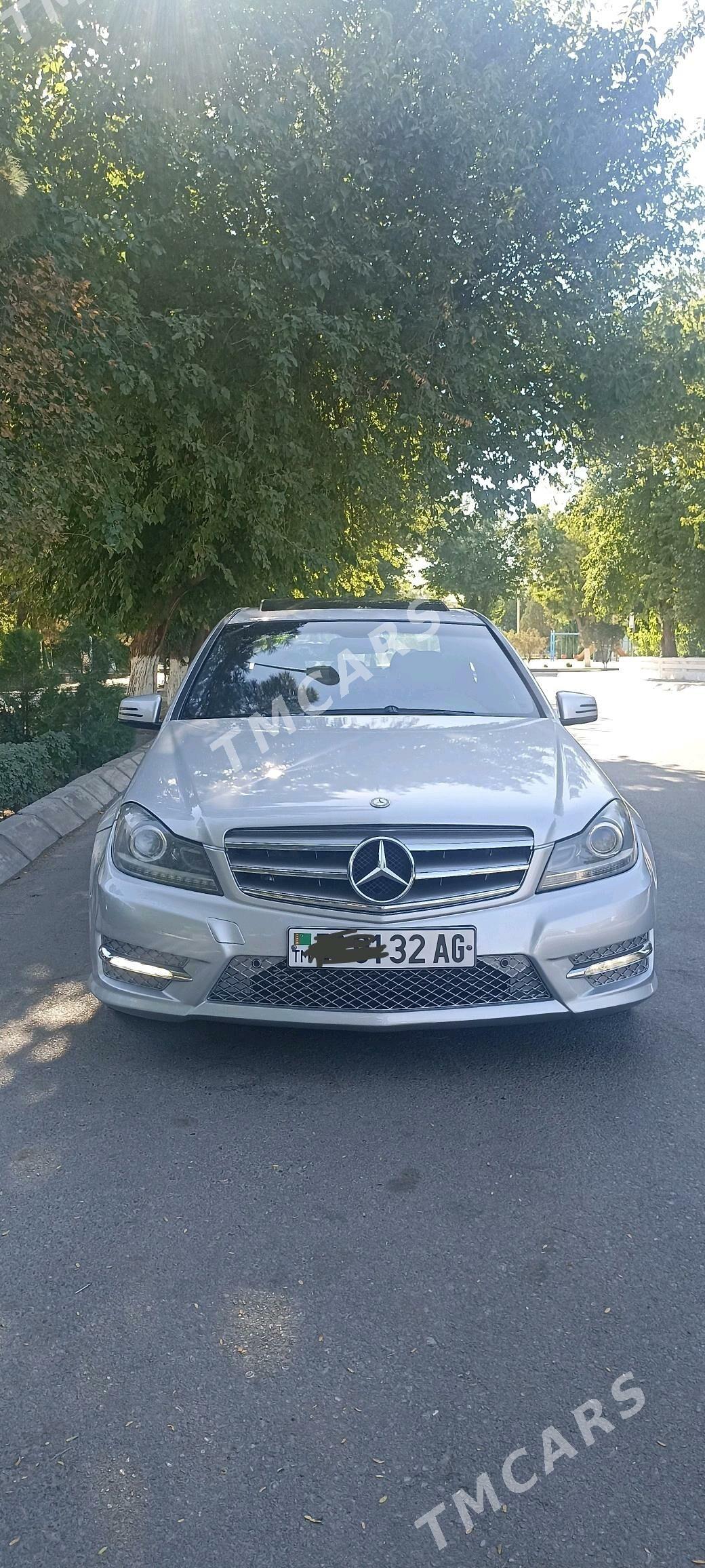 Mercedes-Benz C250 2012 - 185 000 TMT - Aşgabat - img 2