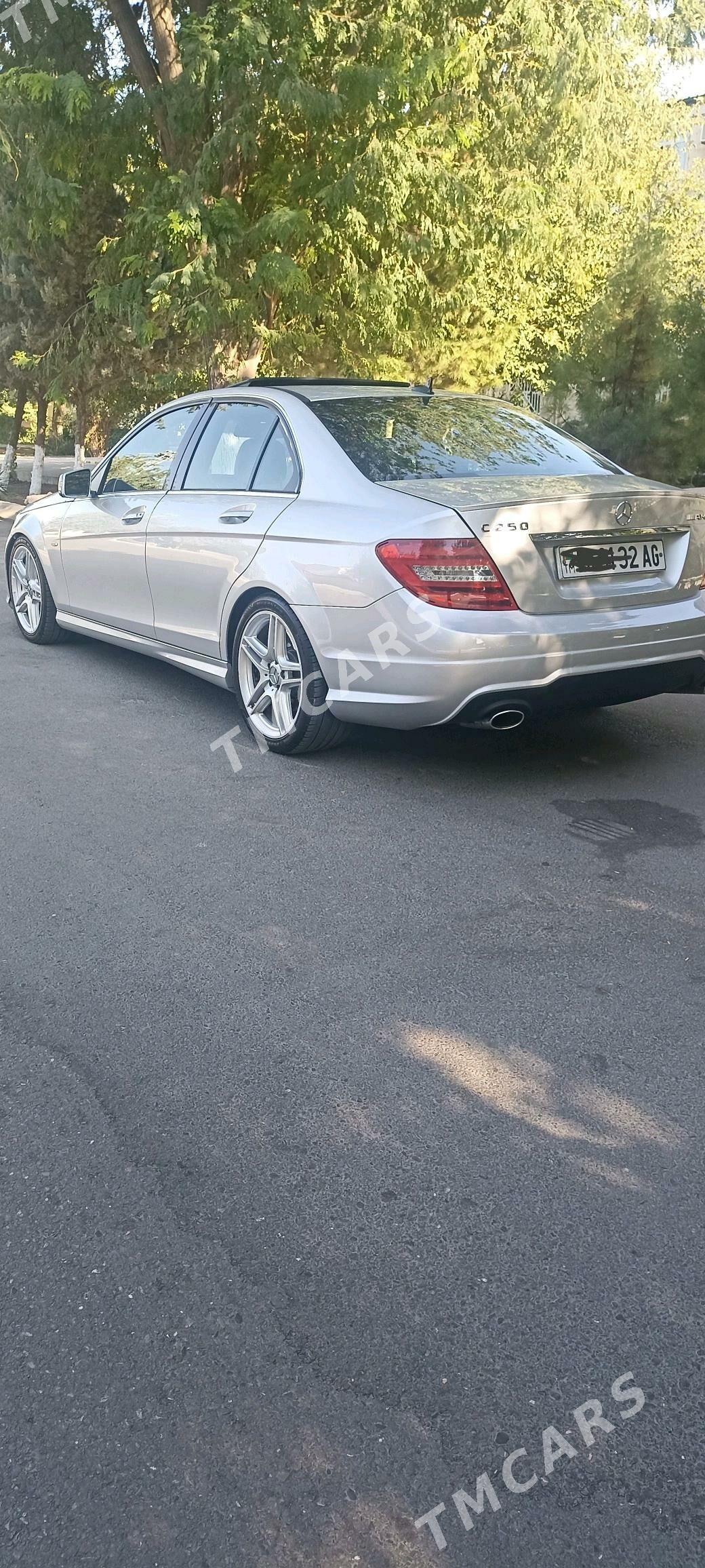 Mercedes-Benz C250 2012 - 185 000 TMT - Aşgabat - img 3