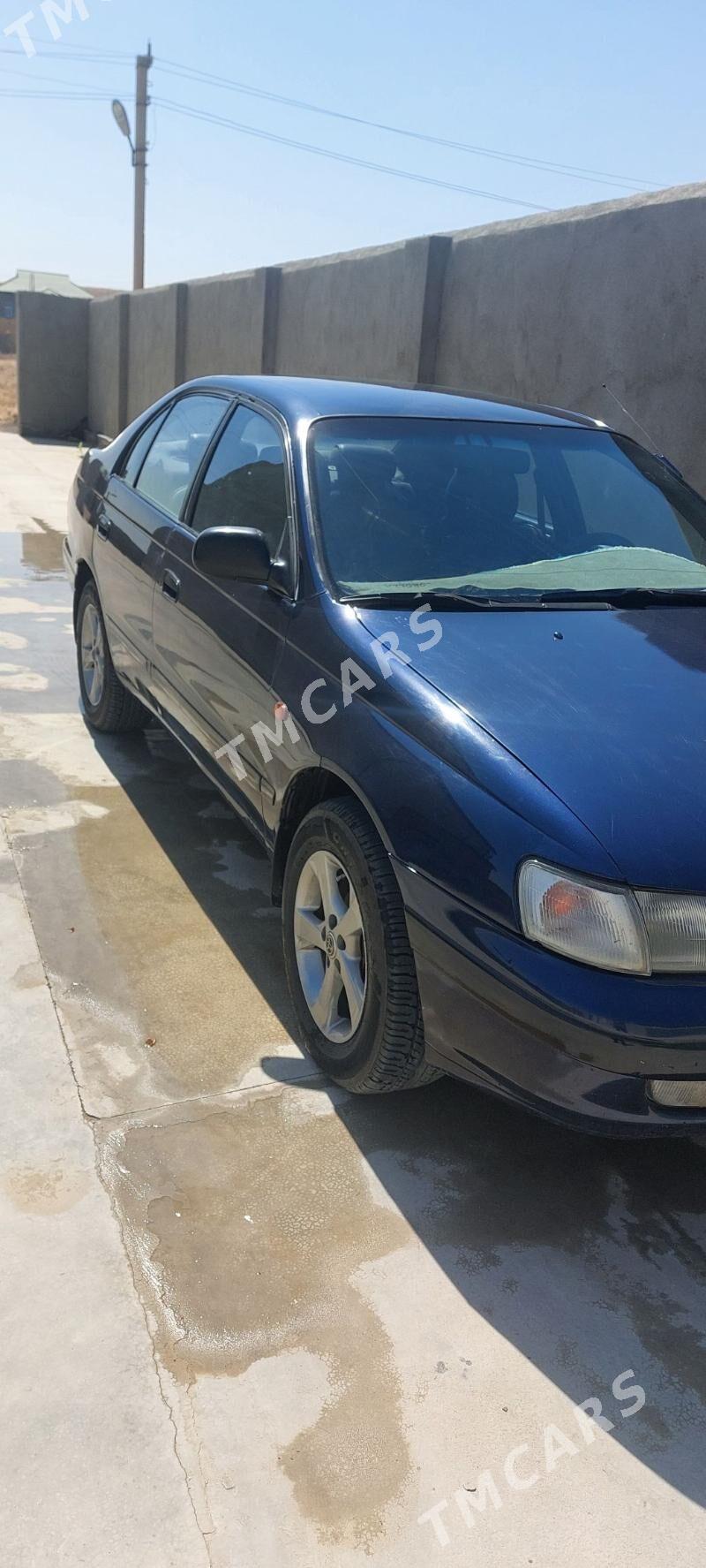 Toyota Carina 1995 - 70 000 TMT - Сейди - img 2