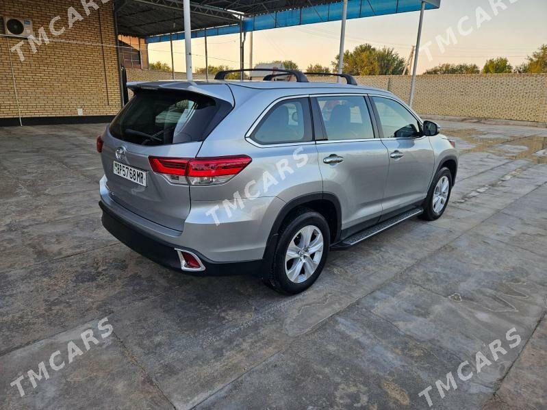 Toyota Highlander 2019 - 420 000 TMT - Байрамали - img 6