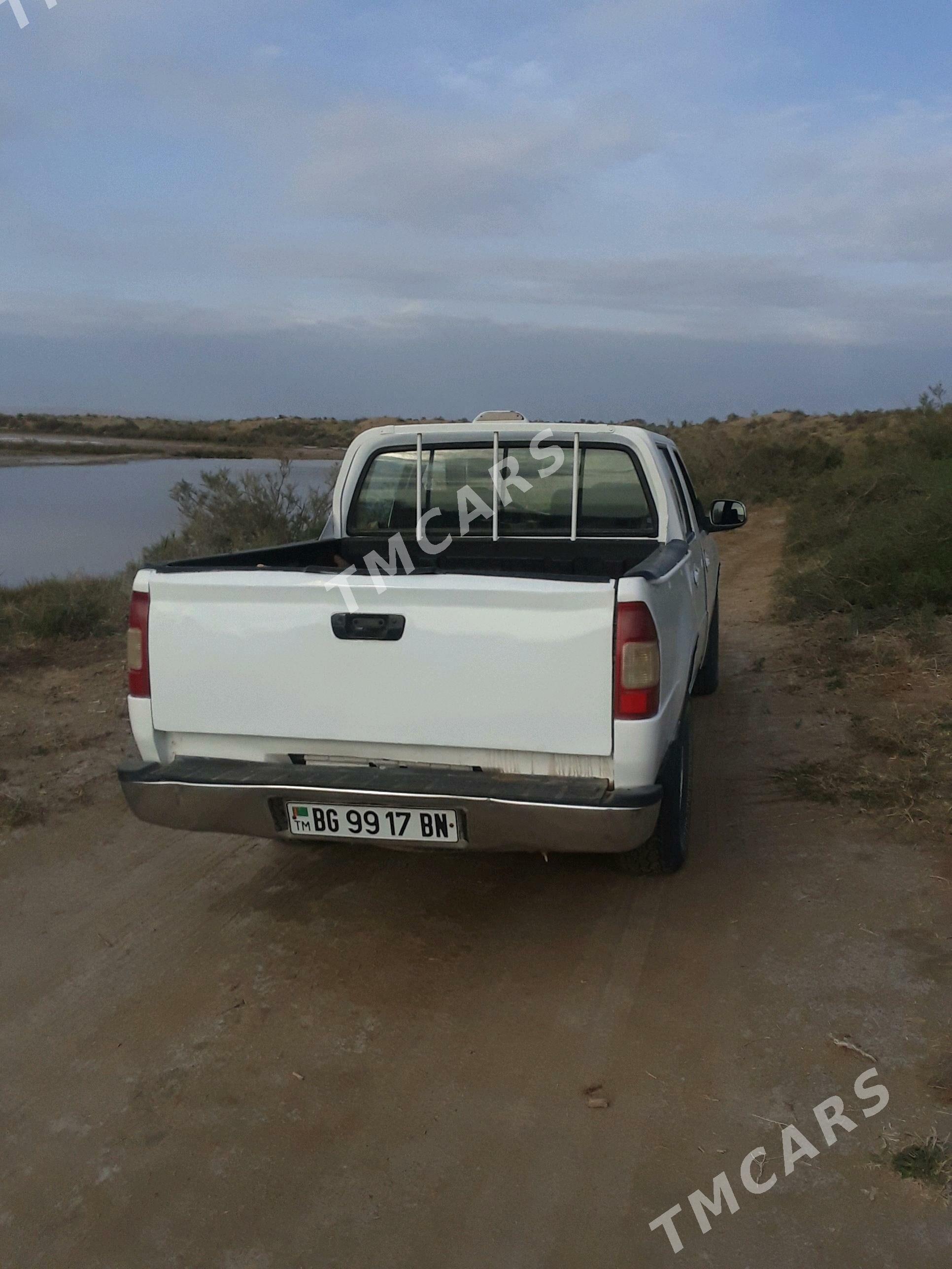 Toyota Hilux 2008 - 110 000 TMT - Jebel - img 2