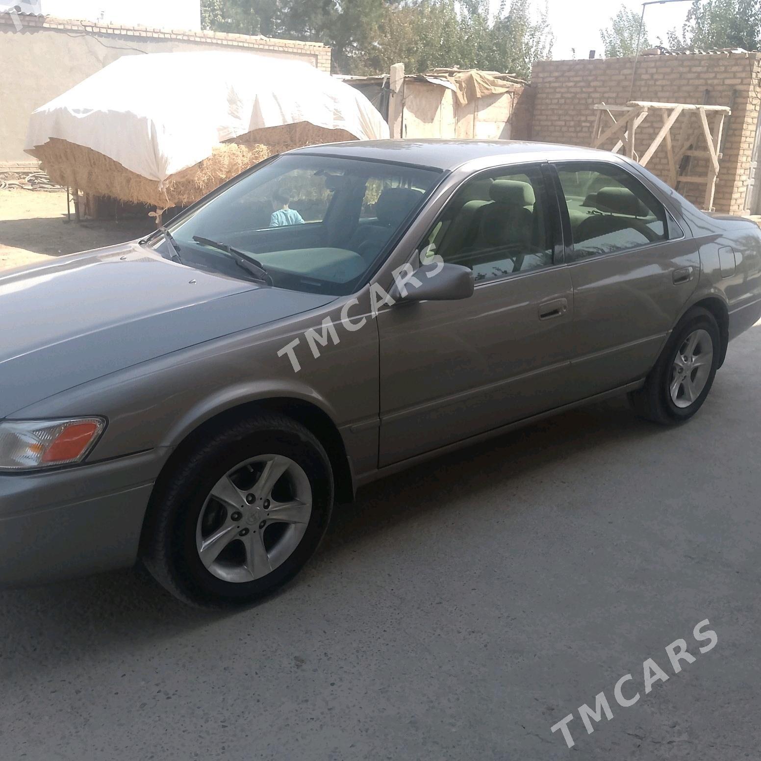 Toyota Camry 1999 - 125 000 TMT - Mary - img 3