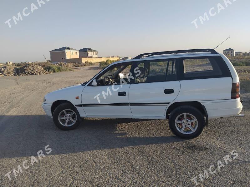 Opel Astra 1993 - 65 000 TMT - Сакар - img 7