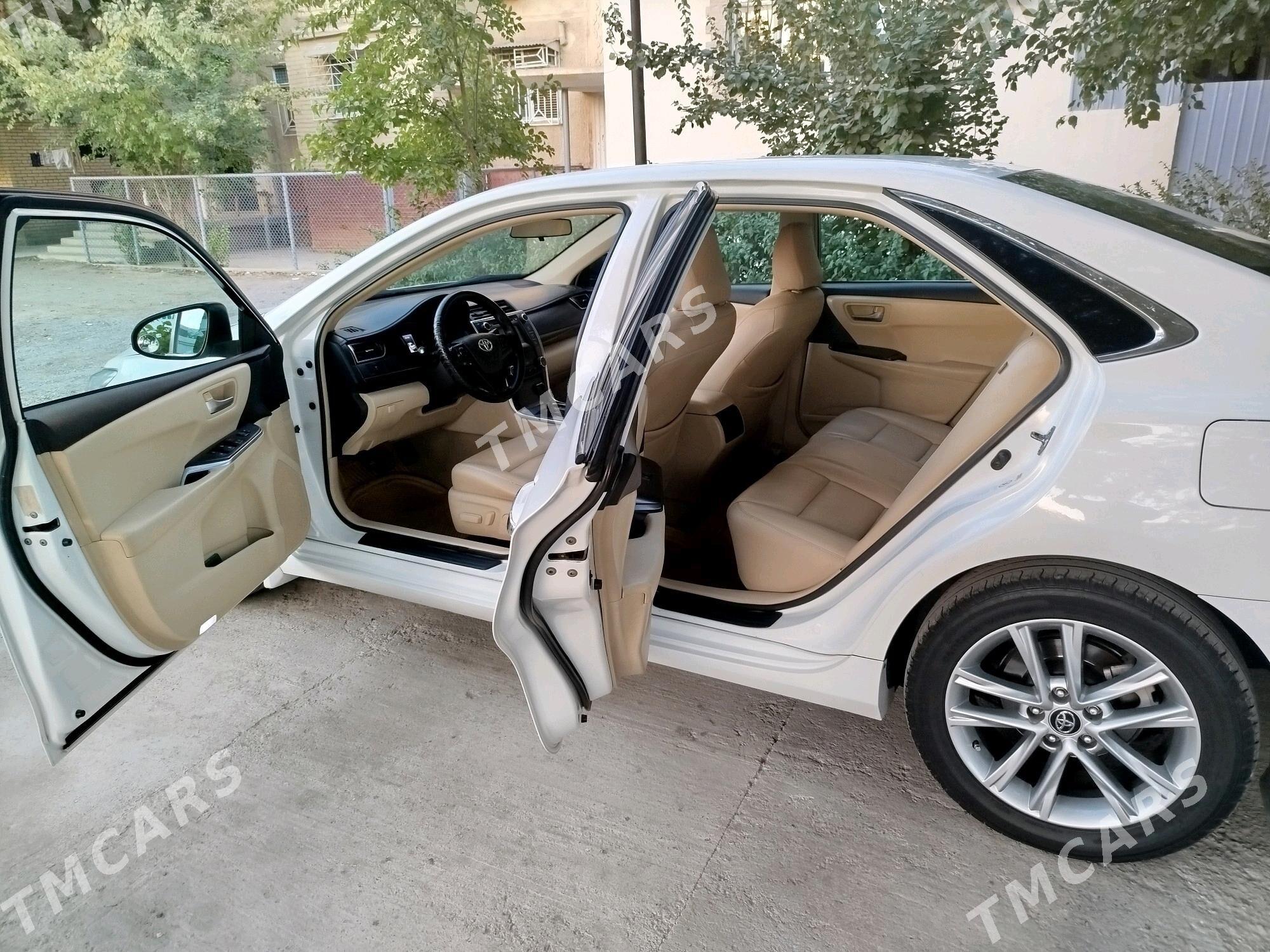 Toyota Camry 2015 - 250 000 TMT - Мары - img 5