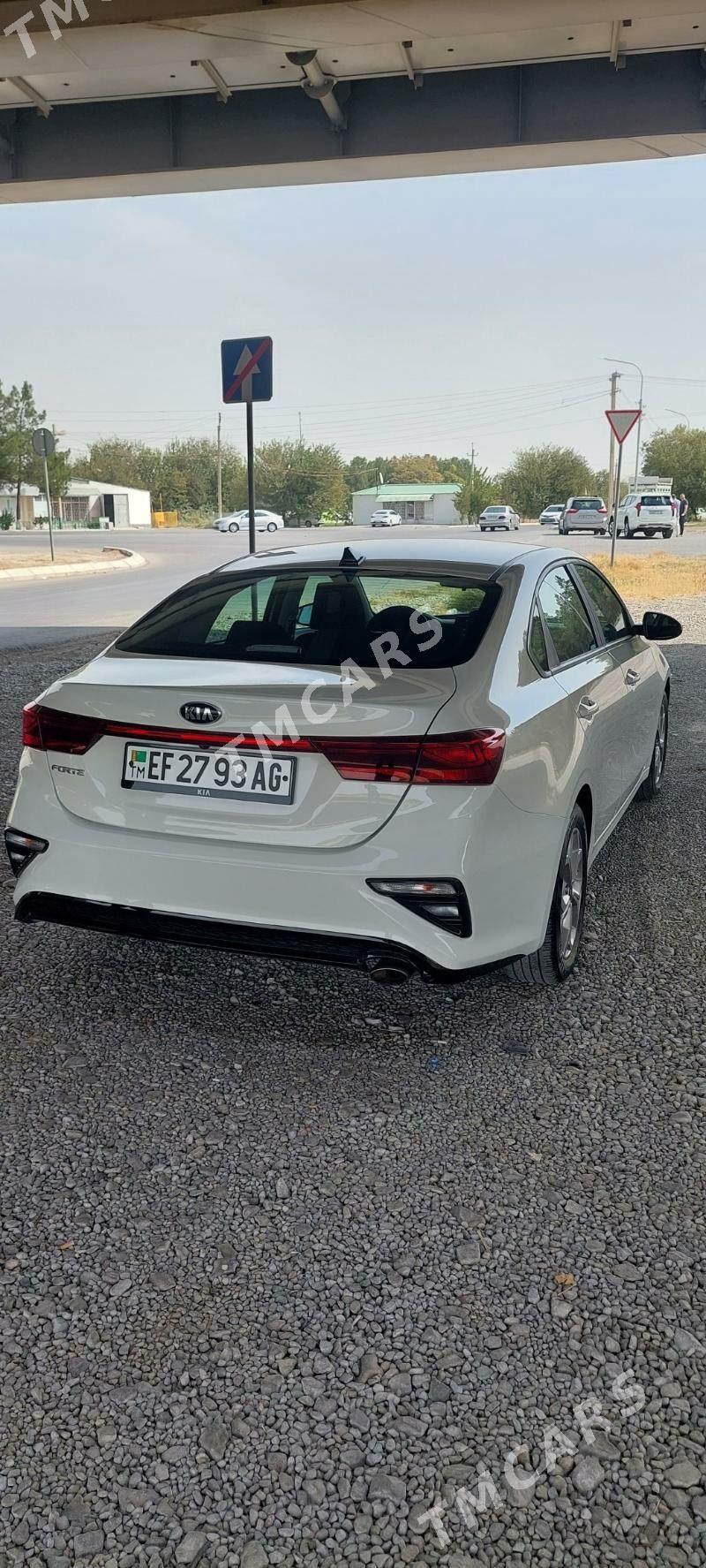 Kia Forte 2020 - 215 000 TMT - Garadamak - img 2