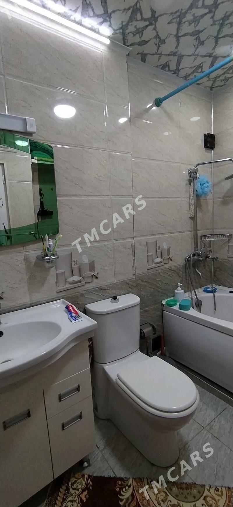 3 mkr 3/3 etaz 3 komnat - 3 мкр - img 7