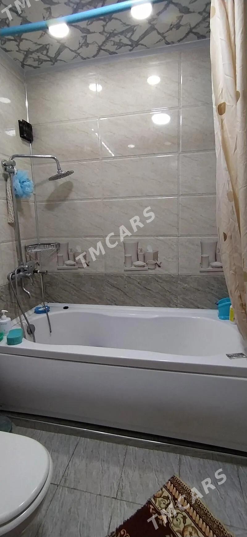 3 mkr 3/3 etaz 3 komnat - 3 мкр - img 8