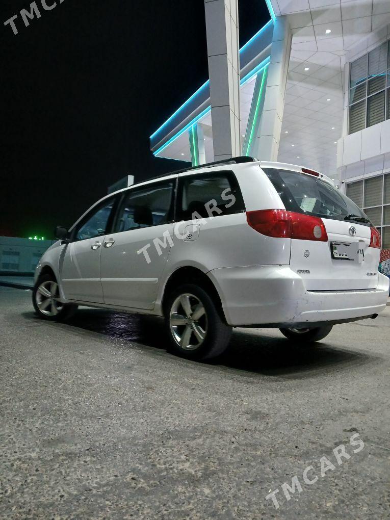 Toyota Sienna 2008 - 190 000 TMT - Daşoguz - img 2