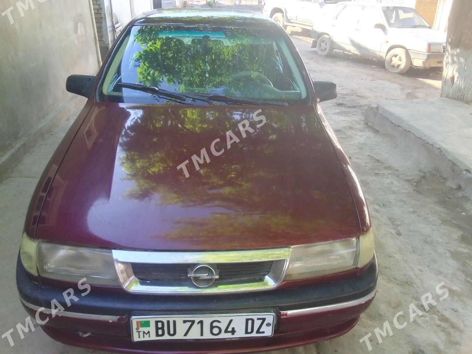 Opel Vectra 1993 - 25 000 TMT - Дашогуз - img 4