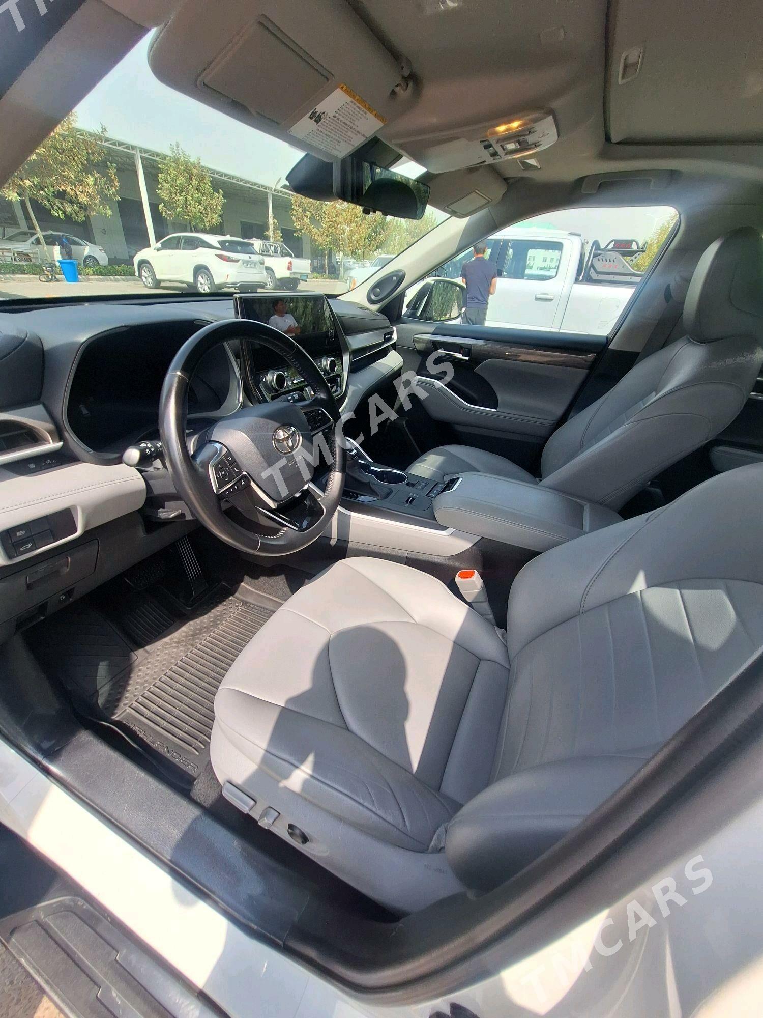 Toyota Highlander 2020 - 600 000 TMT - 30 mkr - img 2