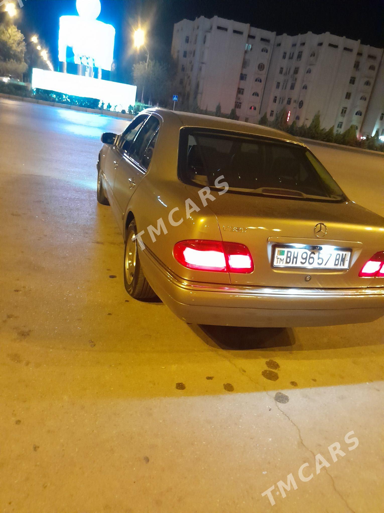 Mercedes-Benz E320 1999 - 102 000 TMT - Балканабат - img 6