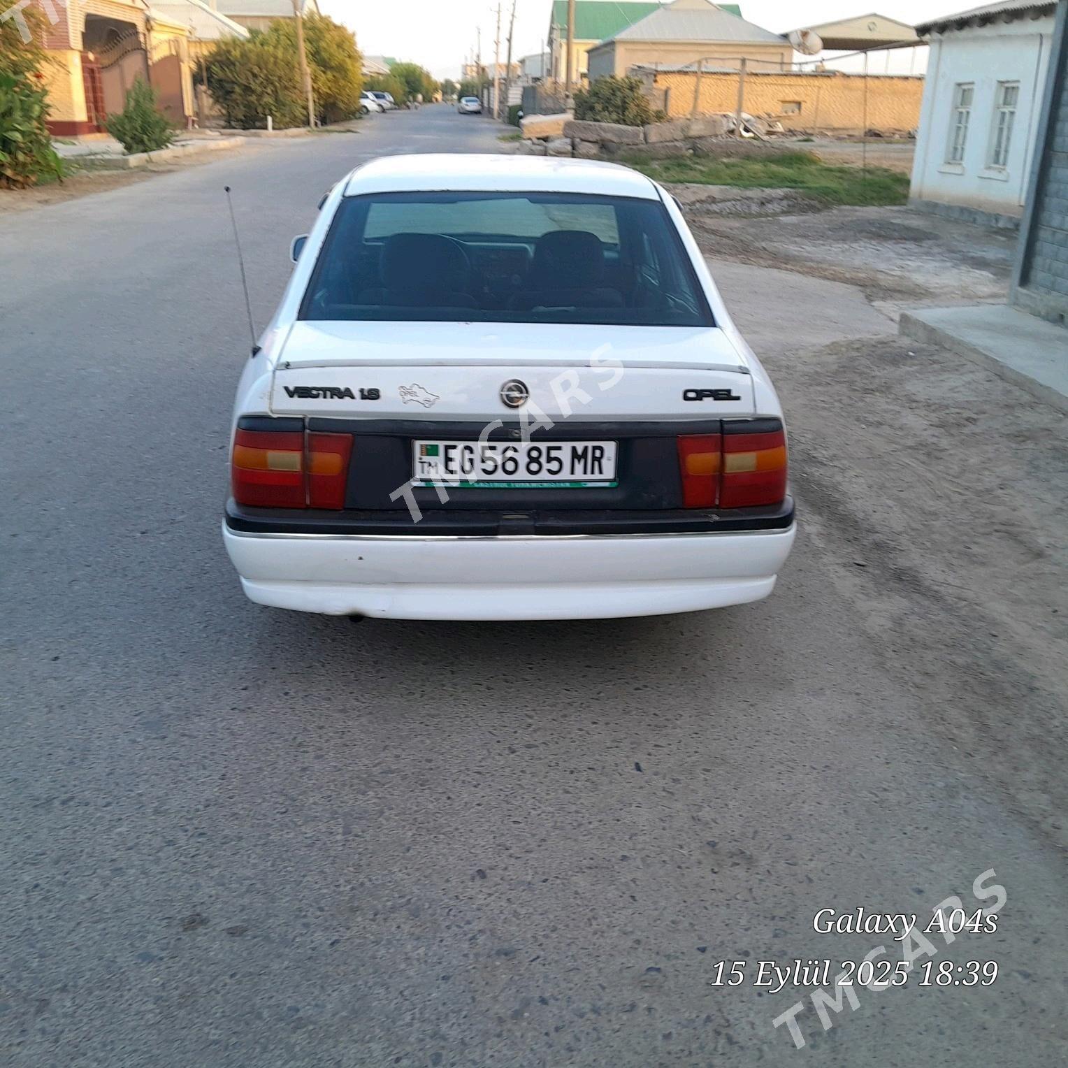 Opel Vectra 1990 - 28 000 TMT - Мары - img 5