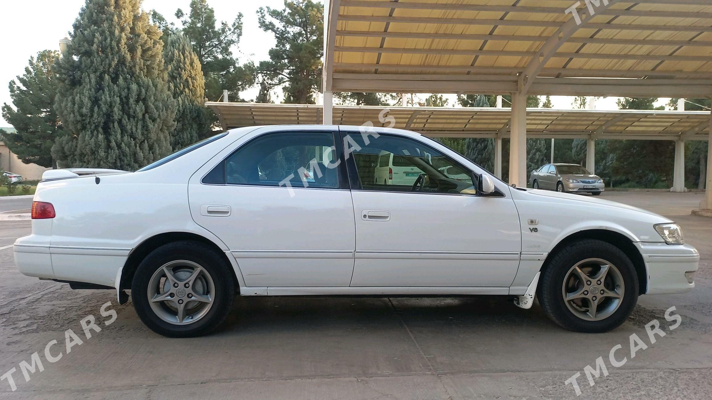 Toyota Camry 2001 - 127 000 TMT - Baýramaly - img 6