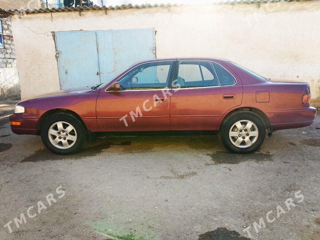 Toyota Camry 1992 - 90 000 TMT - Магданлы - img 3