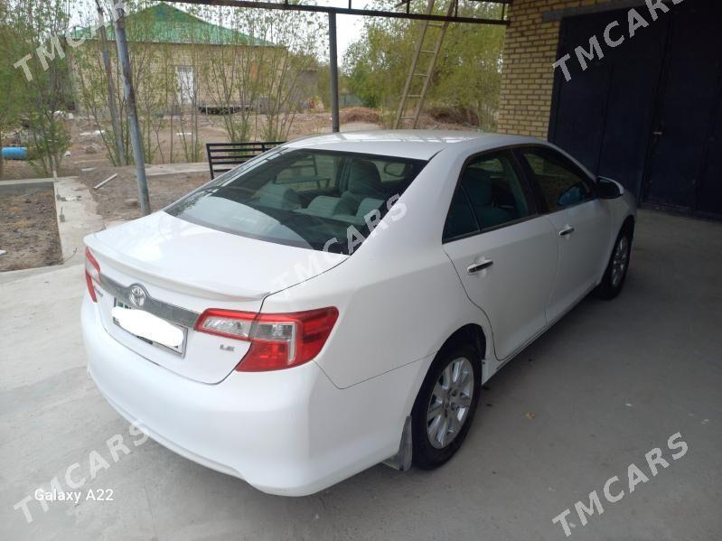 Toyota Camry 2014 - 240 000 TMT - Кёнеургенч - img 4