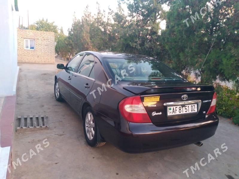 Toyota Camry 2003 - 150 000 TMT - Гороглы (Тагта) - img 4