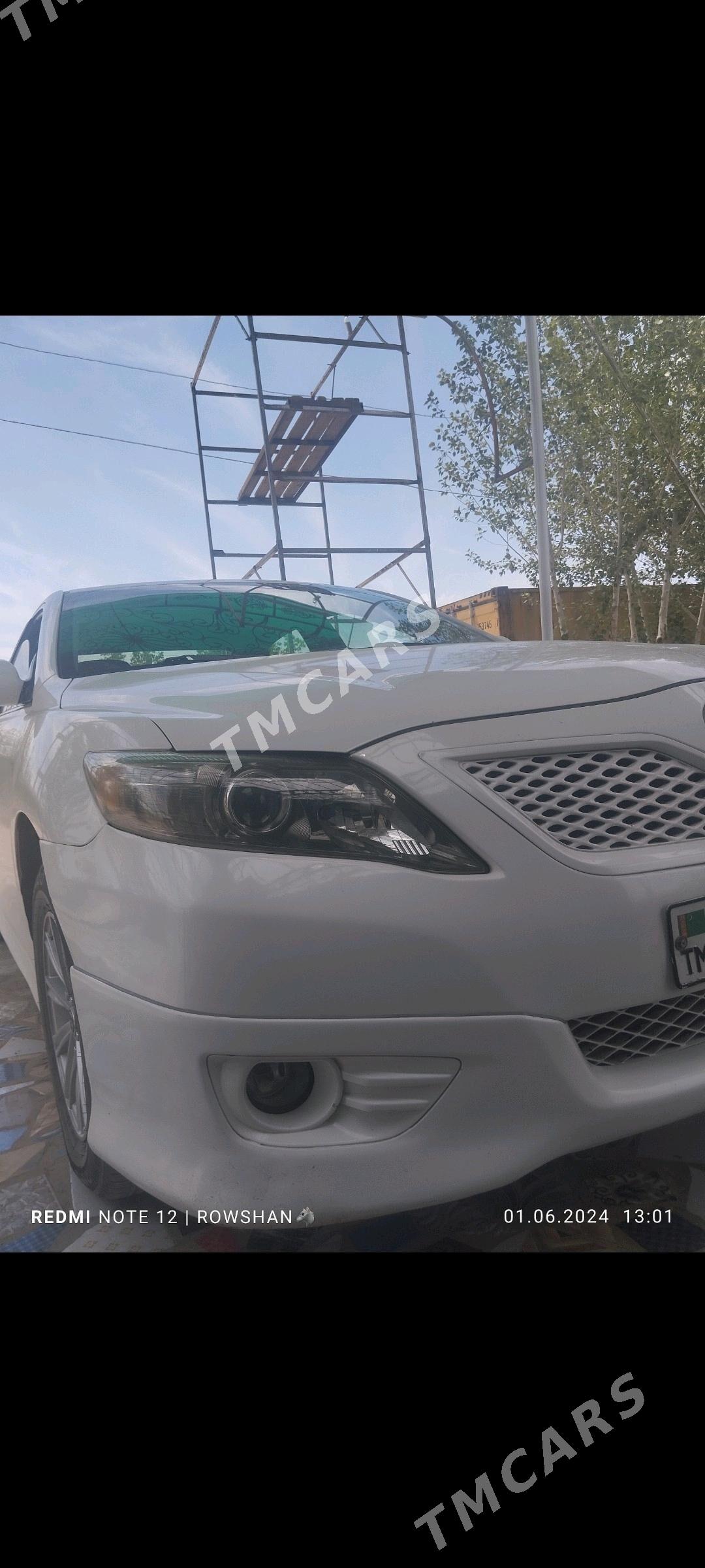 Toyota Camry 2009 - 200 000 TMT - Кёнеургенч - img 4
