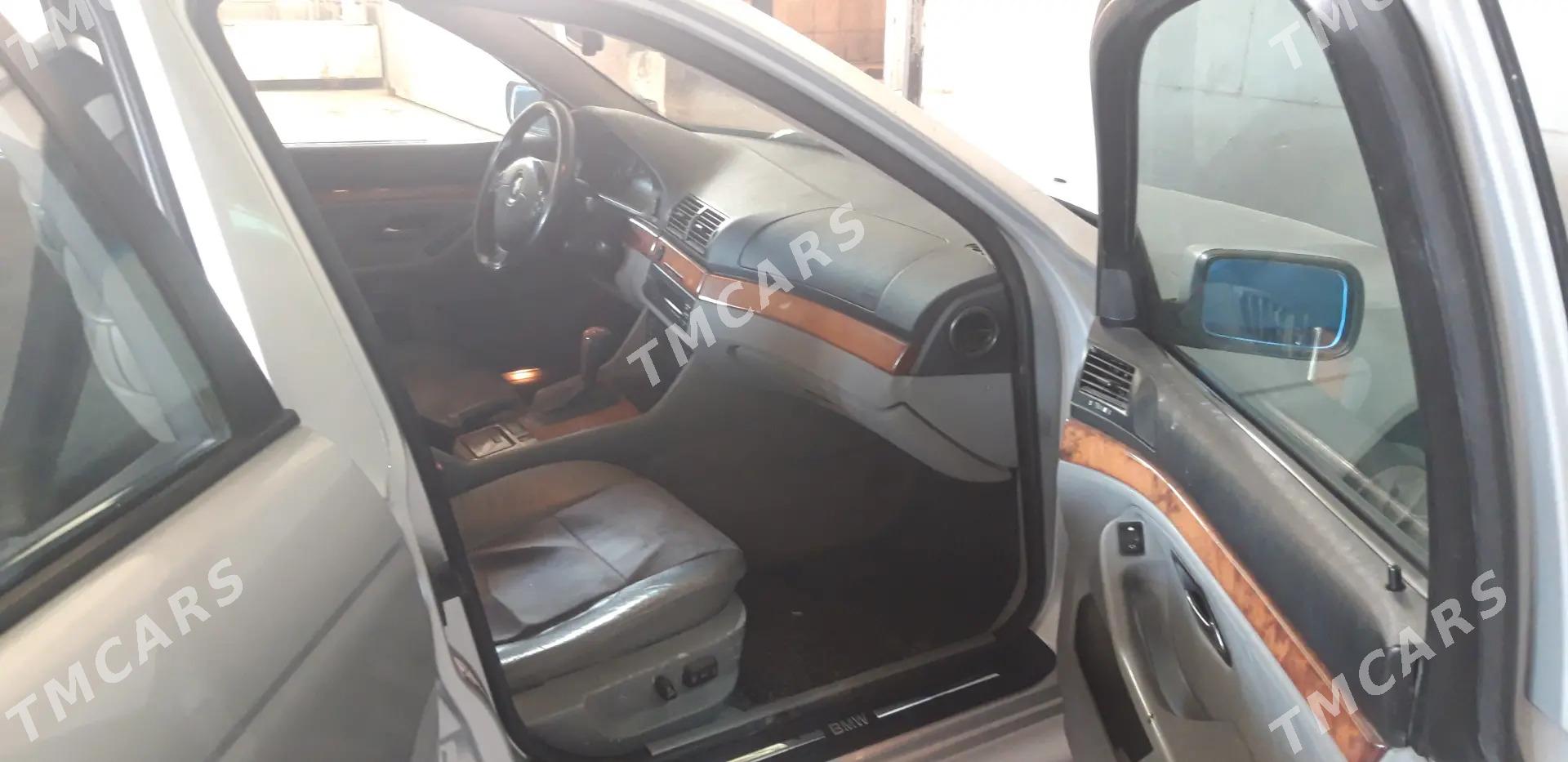 BMW 525 2000 - 100 000 TMT - Теджен - img 5