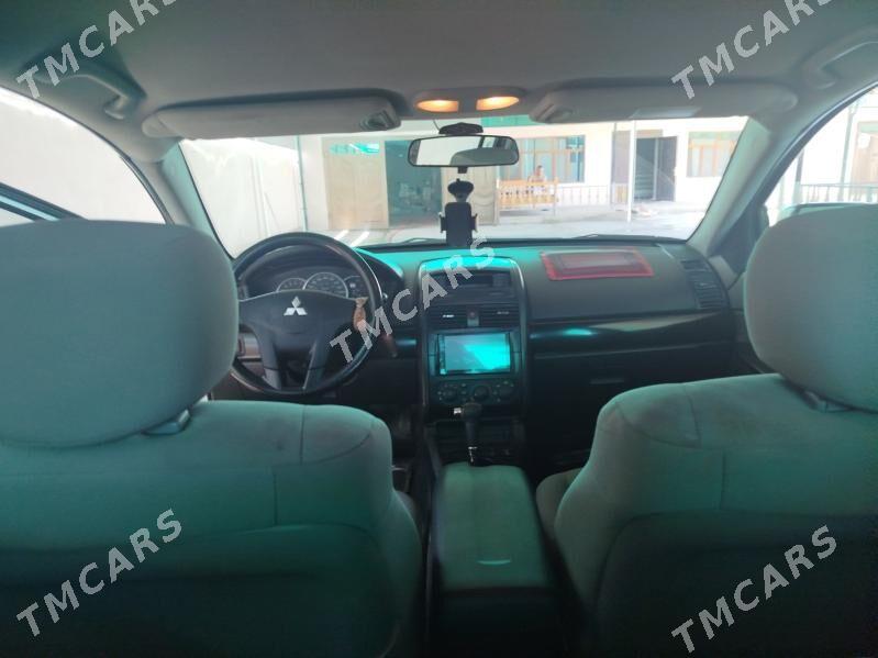 Mitsubishi Galant 2009 - 100 000 TMT - Дашогуз - img 4