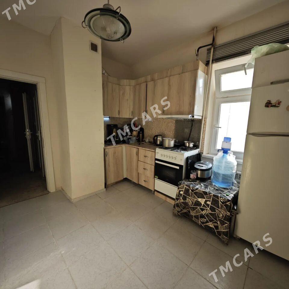 2-комн. ️ Мир 7/3 - Aşgabat - img 3