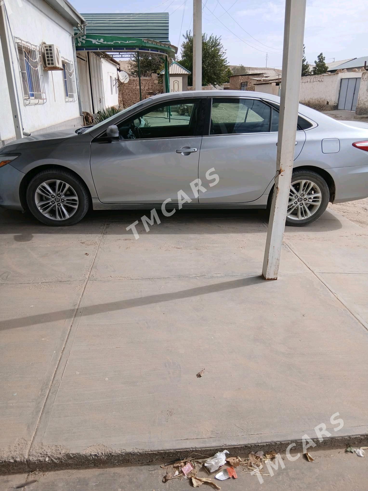 Toyota Camry 2016 - 250 000 TMT - Достлук - img 5