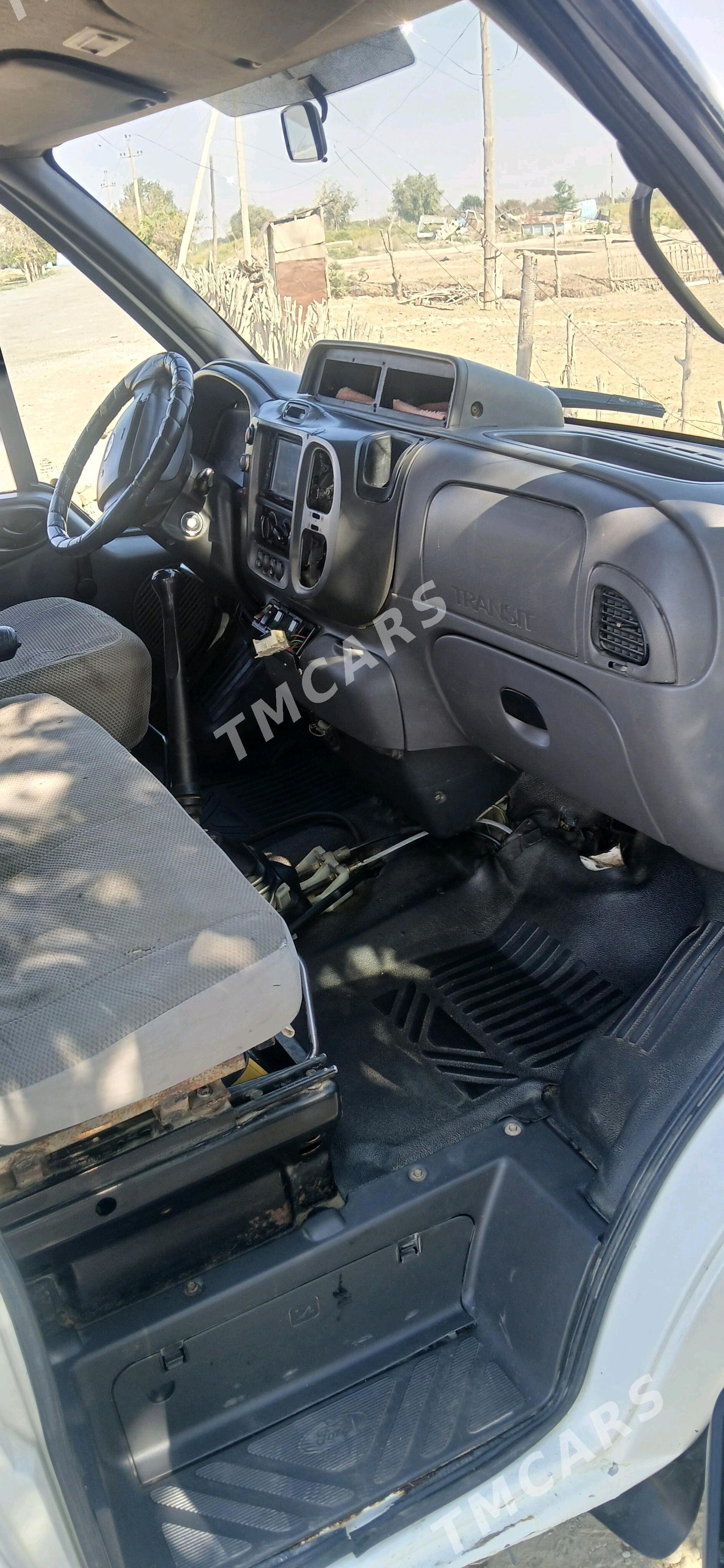 Toyota Hiace 2002 - 100 000 TMT - Туркменгала - img 4