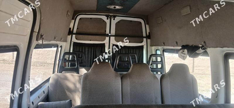 Toyota Hiace 2002 - 100 000 TMT - Туркменгала - img 5