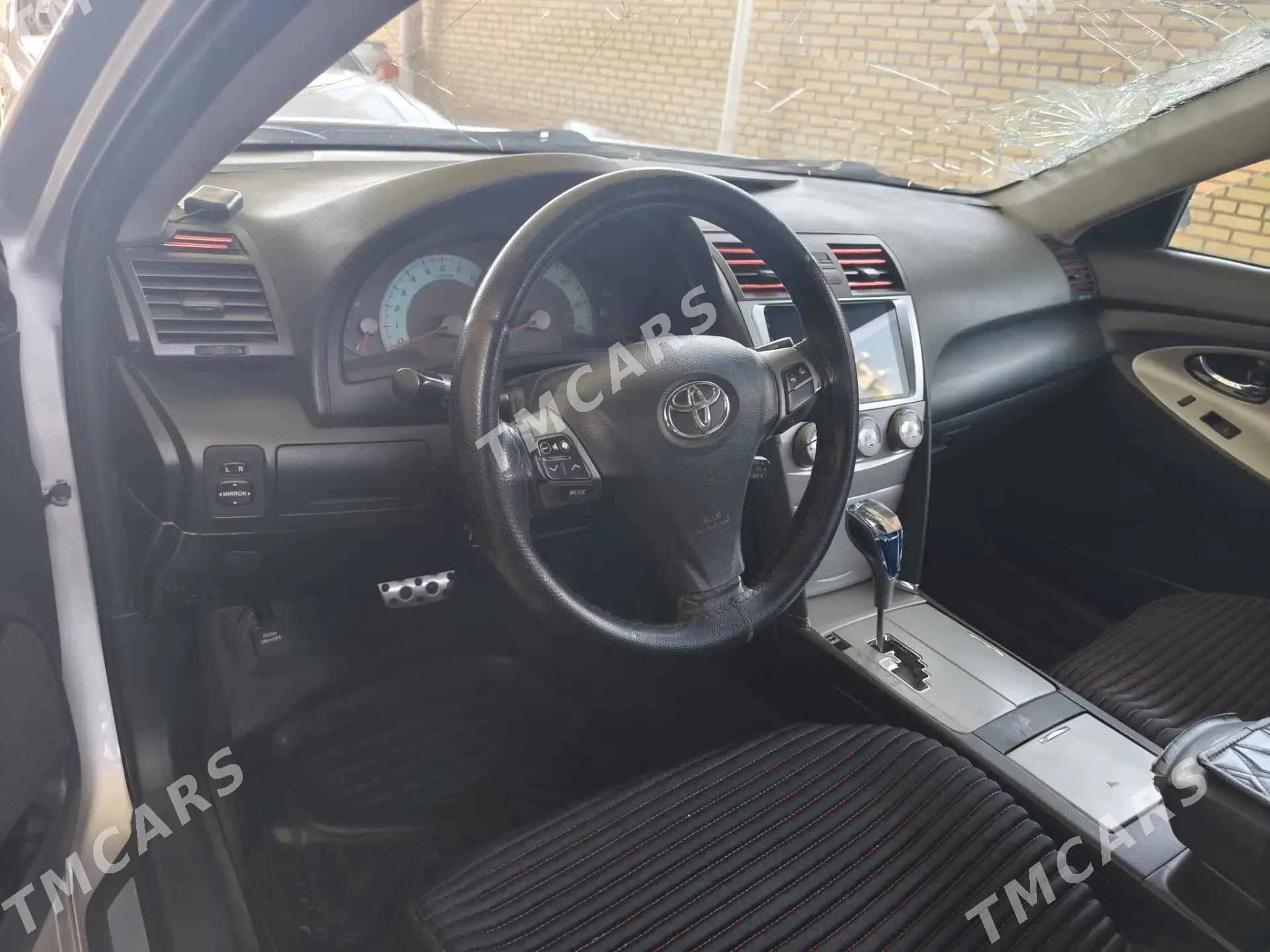 Toyota Camry 2011 - 136 000 TMT - Mary - img 6